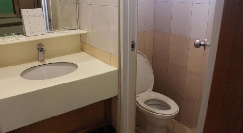 Kabayan Hotel Pasay image 8